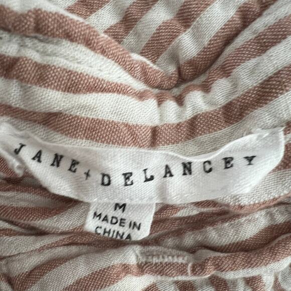 Jane & Delancey Striped Button Front Women's Short Sleeve Top Size Medium - Picture 2 of 12